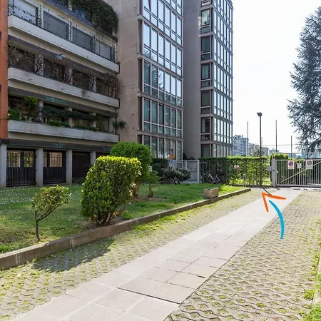 Twins Apartment - Tolstoj District Milan Exterior photo